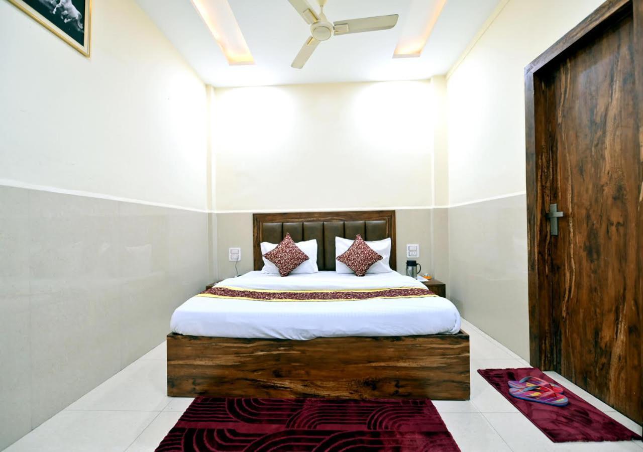Royal Inn Jammu Exterior foto